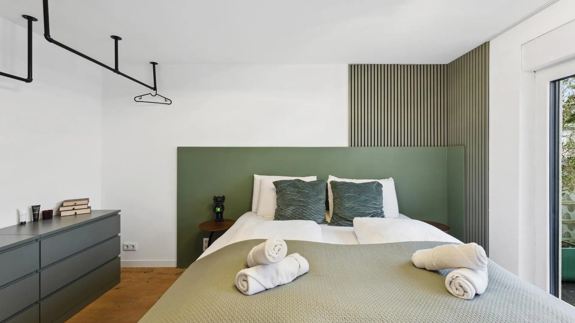 Lejlighed Familienparadis Pool Garten Grill Parkplatz Fitness Tischtennis Nürnberg